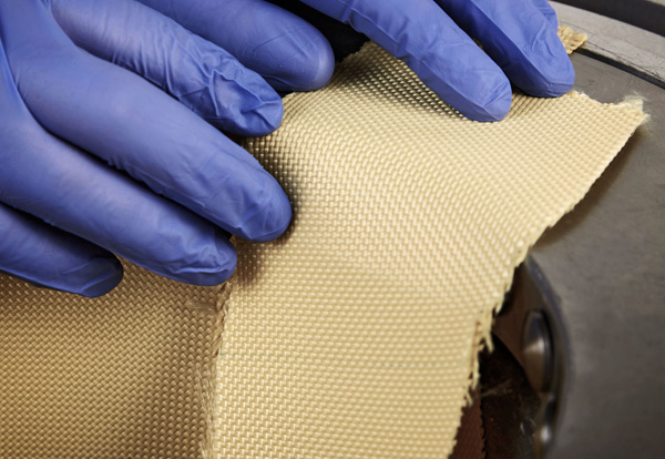 Crosslink Murtfeldt Composites: Eingesetzte Fasermaterialien (Carbon, Glas, Aramid, Basalt, Naturfasern)