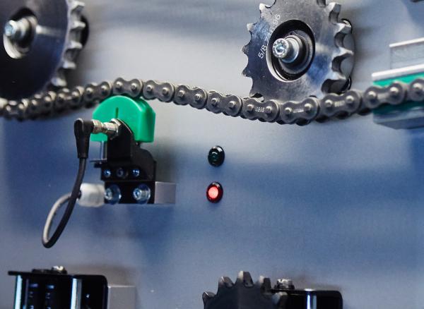 Intelligent tenioning systems, chain tensioners and automatic belt tensioners made by Murtfeldt plastics