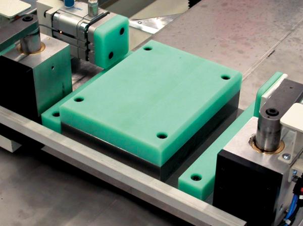 Material original "S" plus+® GB Production based on PE-UHMW SG 1.1 - Materiales técnicos 1 - Murtfeldt GmbH Kunststoffe - Abbildung 2
